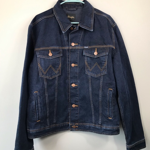 Wrangler - Picture 10 of 14